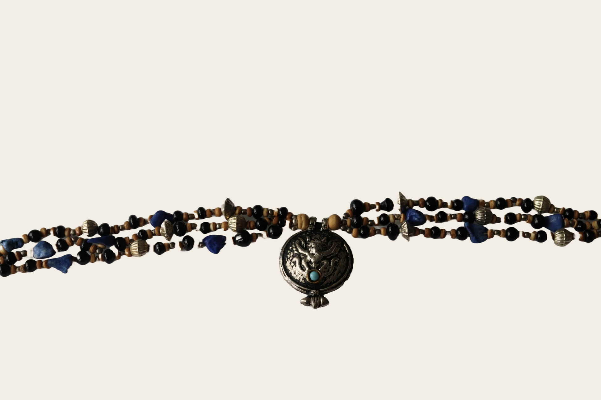 East Indian Choker Necklace with a medallion - ImpactExpansion Jewels